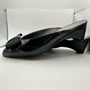 Stuart Weitzman Candy black leather wedges size 7.5